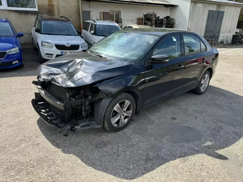 Škoda Rapid 1.4 TDI 66kw 11/2016 1. majitel ČR 154 000km