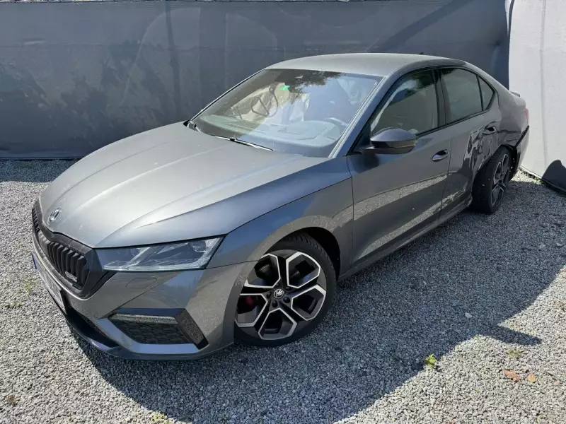 Škoda Octavia IV RS 2.0 TDI 4x4 MASÁŽ HEADUP WEBASTO