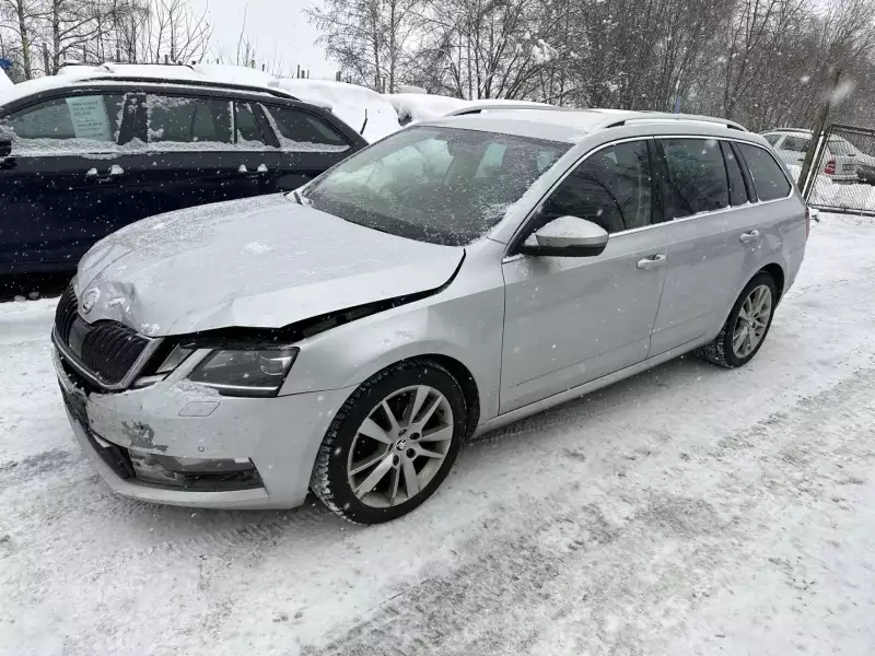 Škoda Octavia III 2.0 TDI 110kw DSG STYLE