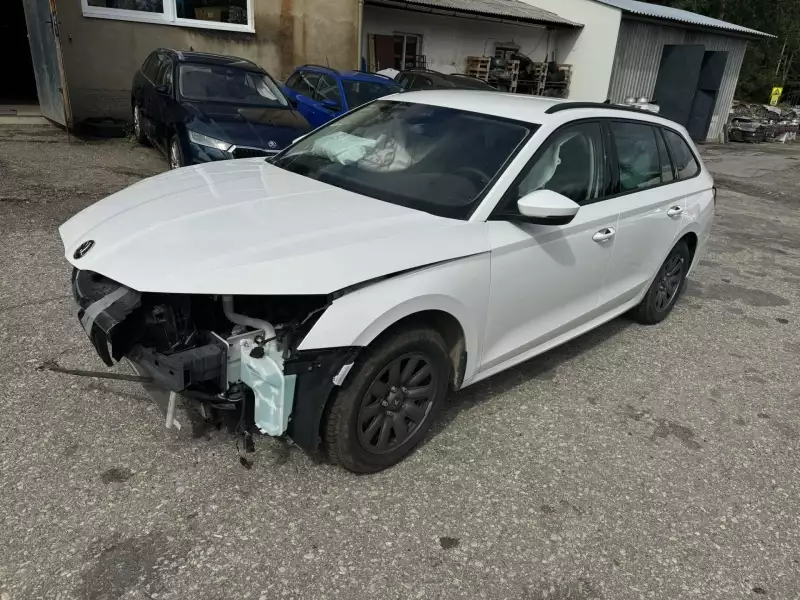 Škoda Octavia IV 2.0 TDI 85kw DPH ČR NAJETO 3750km