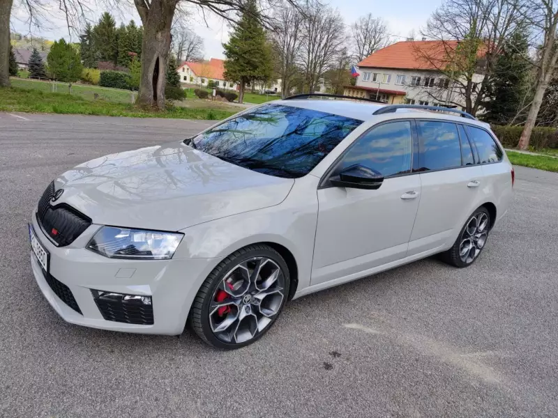 Škoda Octavia III-3 RS Challenge 2.0 TDI 135kw DSG